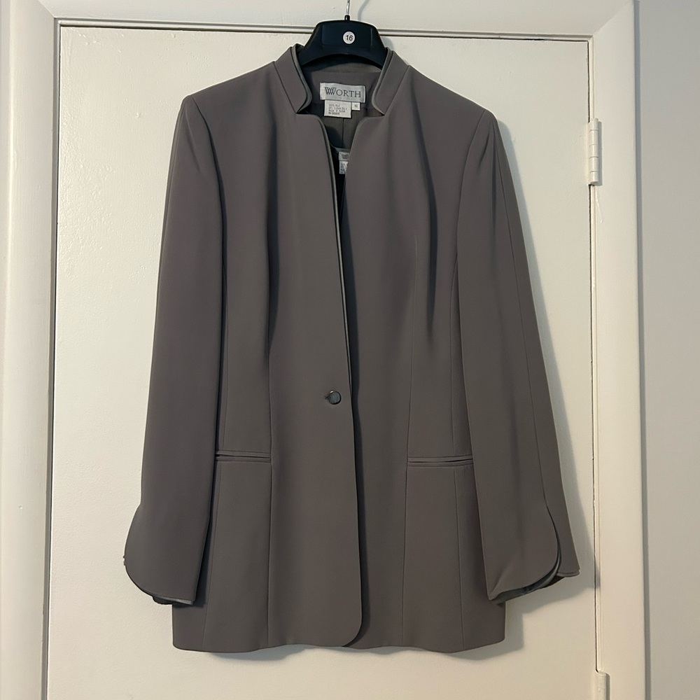 Worth Collection Grey Pantsuit (all 3 pieces)